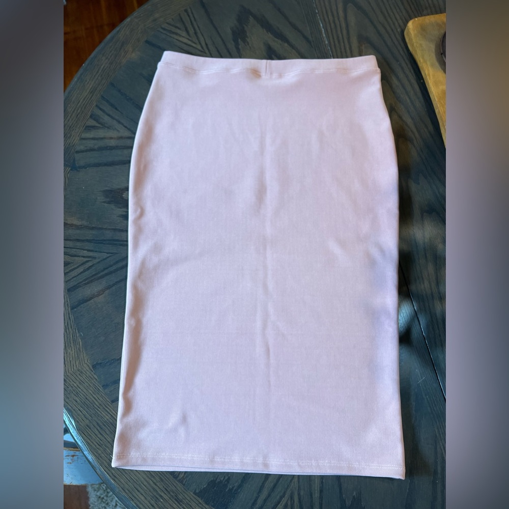 Shanna’s Threads Pencil skirt size medium